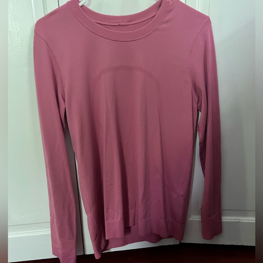 lululemon relaxed swiftly tech